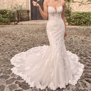 BRAND NEW - Maggie Sottero Fiona